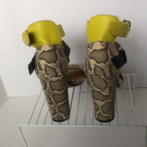 ZARA COLLECTION Color Block and Animal Print Heeled Sandals/PREOWNED - Picture 9 of 17